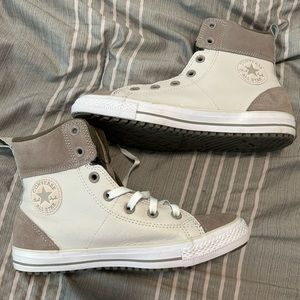Real Cream & White Soft Interior Converse